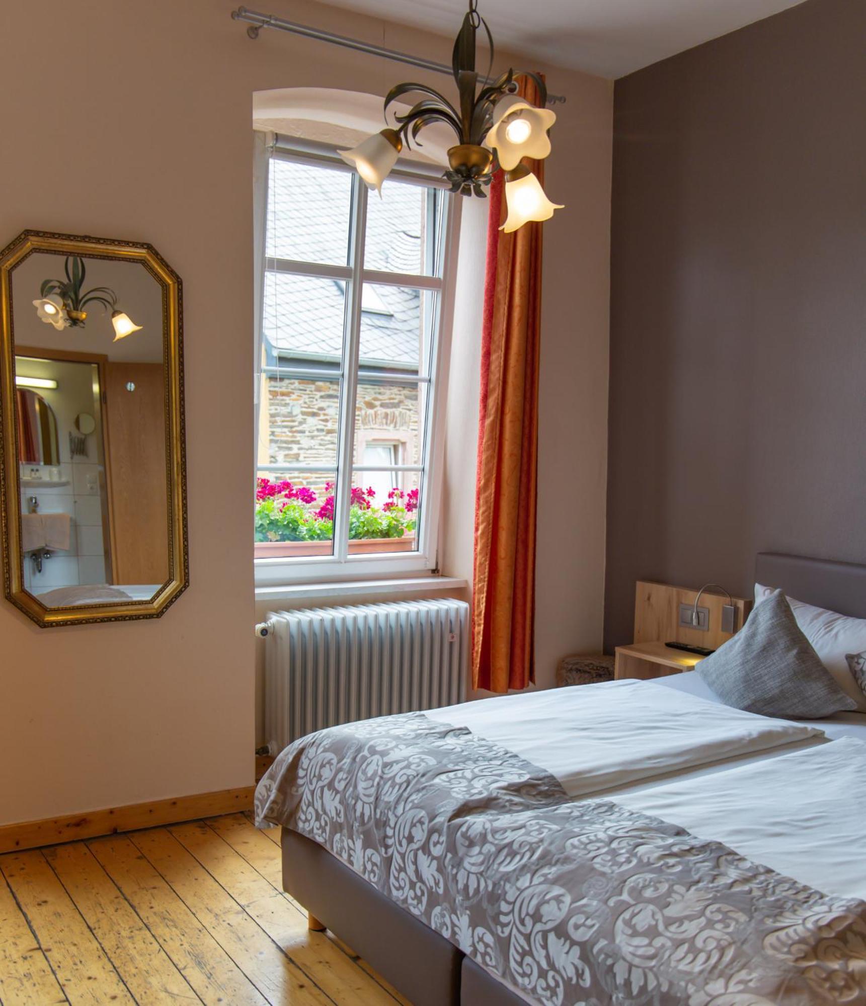 Weinhof Gassen Hotell Kröv Exteriör bild